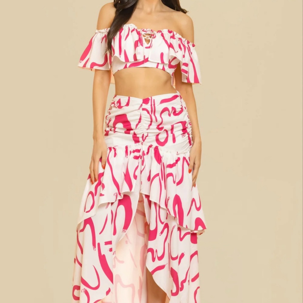 SuZy girl 2 piece cropped set